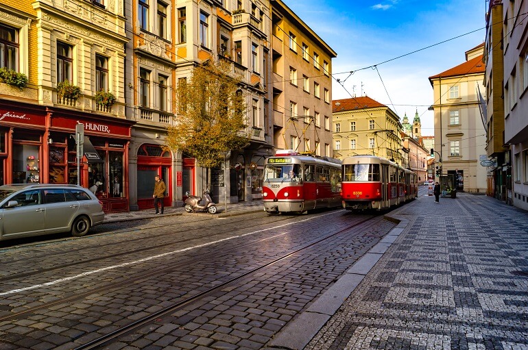Как пользоваться общественным транспортом в Праге
